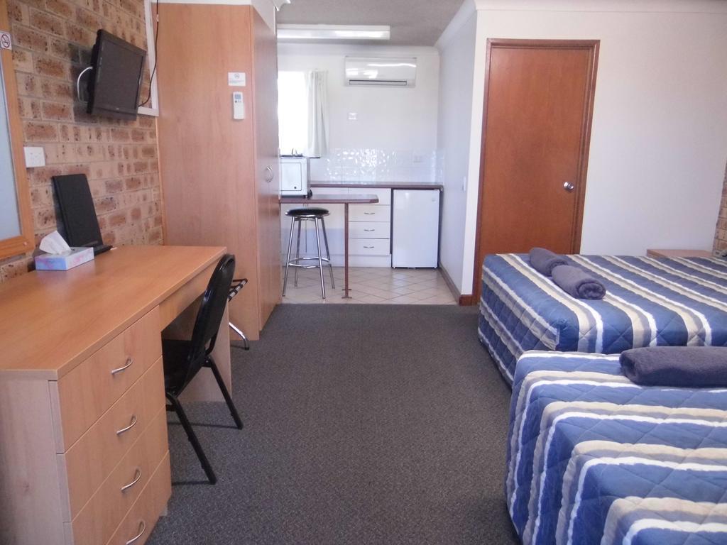 Nanango Fitzroy Motel المظهر الخارجي الصورة