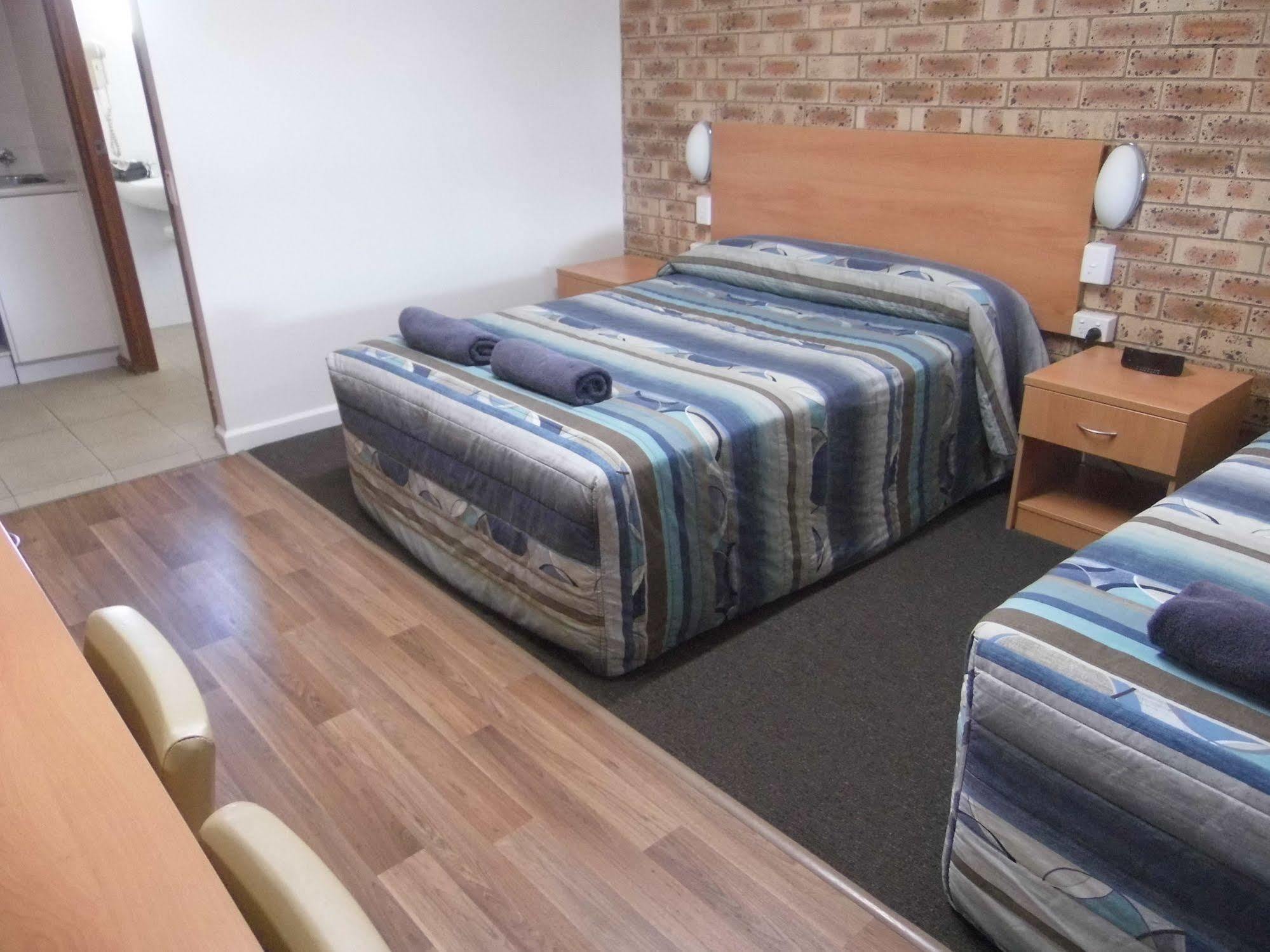 Nanango Fitzroy Motel المظهر الخارجي الصورة